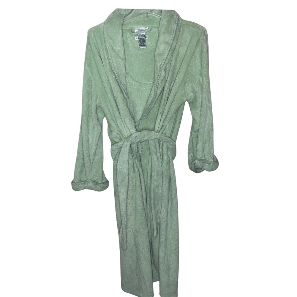 Ann Lewin New York Robe Light Green with Belt Size Small